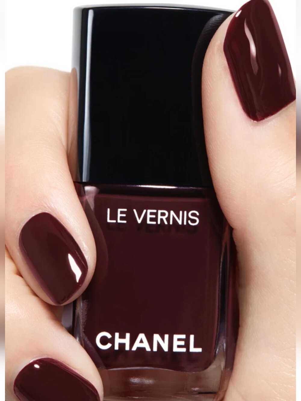 CHANEL 397 ROUGE NOIR (deep burgundy) Le Vernis Longwear Nail Polish New Limited